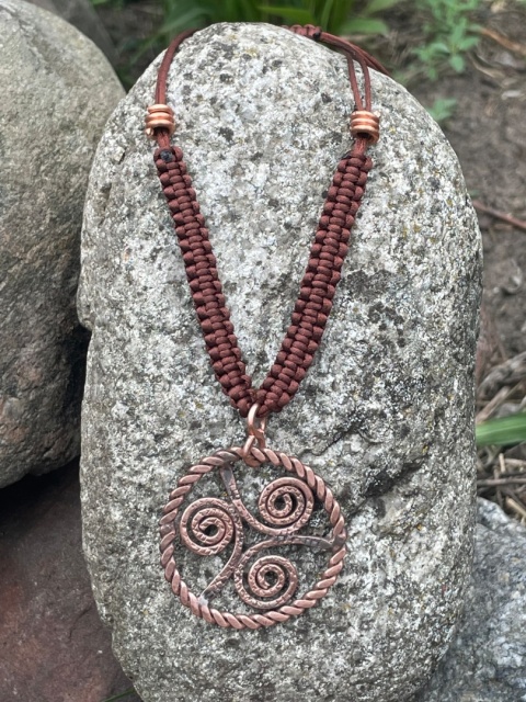 amulet miedziany