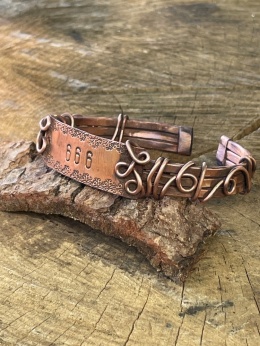 Biżuteria duchowa z miedzi bransoletka mankietowa angel number 666 amulet uzdrowienia kuta miedź